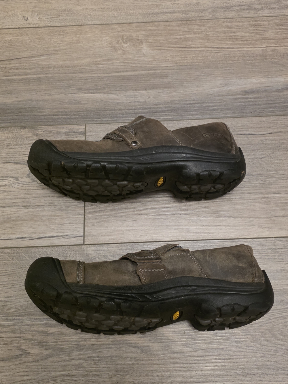 KEEN Kaci Leather Slip-Ons Size 9.5 - Picture 3 of 8